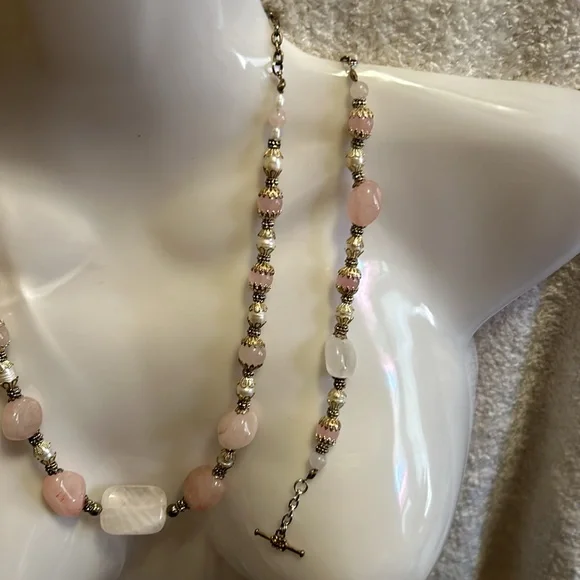 Women’s Beautiful Vintage Rose Quartz Cultured Pearls 3 piece set silver/gold - Picture 3 of 5